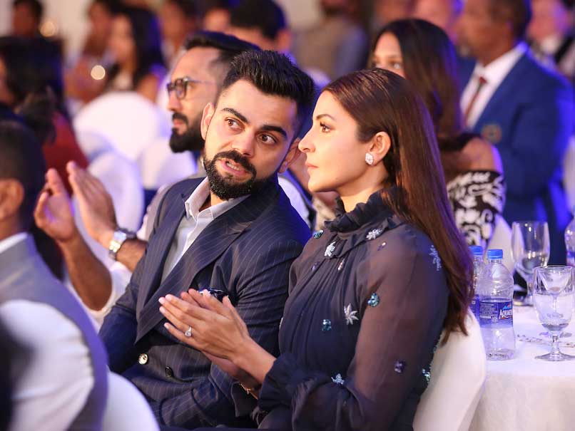 Man Scolded For Littering Makes "Etiquette" Jibe At Virat Kohli, Anushka Sharma