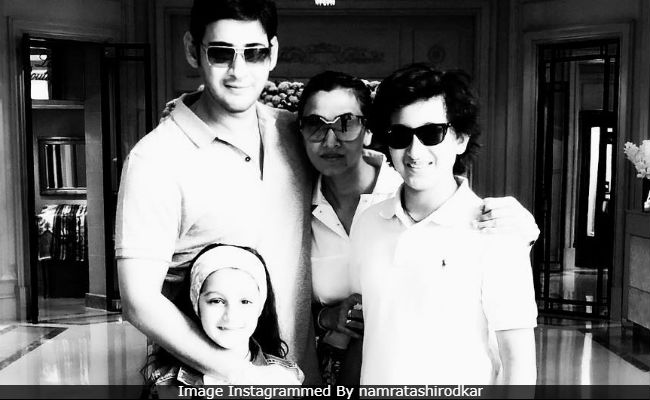 Seen This Pic Of Mahesh Babu, Namrata Shirodkar And Kids?