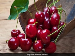 Benefits Of Cherries: डायबिटीज के लिए कमाल हैं चेरीज, ब्लड शुगर लेवल को कंट्रोल करने के साथ देती हैं ये 7 शानदार फायदे! Benefits Of Cherries: डायबिटीज के लिए कमाल हैं चेरीज, ब्लड शुगर लेवल को कंट्रोल करने के साथ देती हैं ये 7 शानदार फायदे!