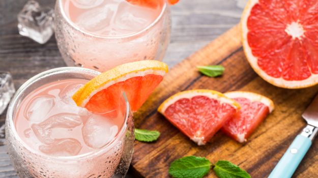 Grapefruit Diet For Weight Loss: Should You Follow This Strict 10-Day Low-Carb Diet?