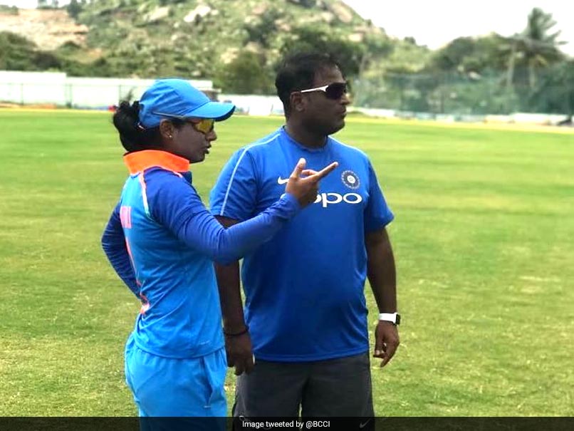 Ramesh Powar May Not Get Extension As Women's Team Coach Ramesh Powar May Not Get Extension As Women's Team Coach