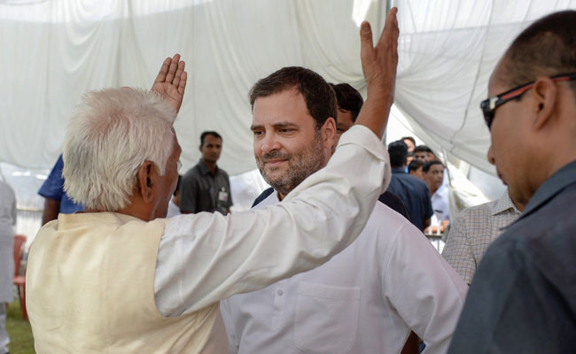 Rahul Gandhi Meets Muslim Leaders, Addresses "Soft Hindutva" Concerns