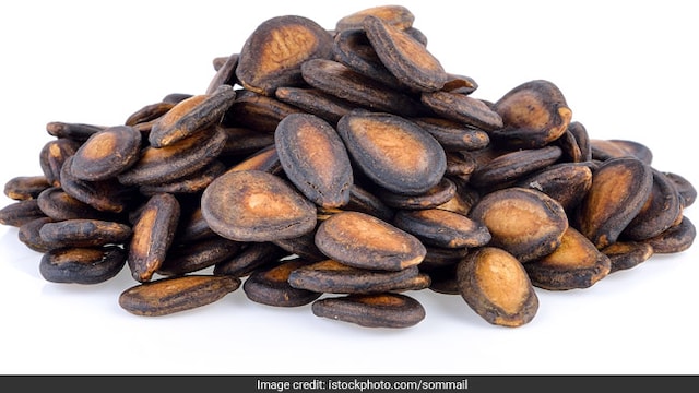 One cup of roasted watermelon seeds contains roughly 600 calories