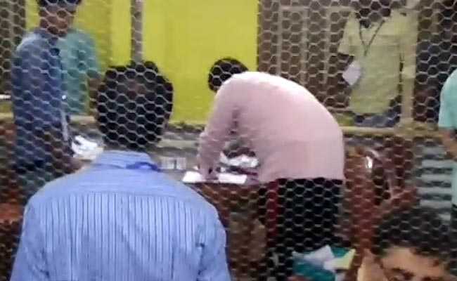 On Video, Mass False Voting In Violence-Hit Bengal Panchayat Polls