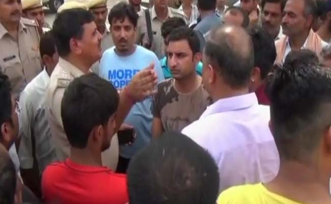 Haryana Man Allegedly Beaten To Death For Sharing Photos on WhatsApp