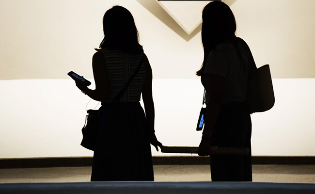 Think Single People Are Selfish? The Research Proves Otherwise
