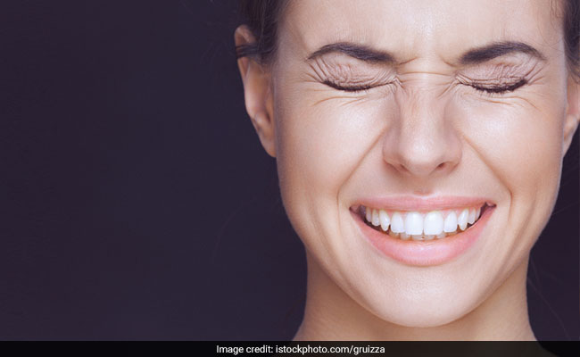 Maple leaves can help in preventing wrinkles