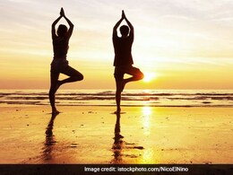 सिर्फ सेहत ही नहीं, योग से शादीशुदा जिंदगी भी बनती है बेहतर, जानिए आपकी रिलेशन पर कैसे होता है खुशनुमा असर