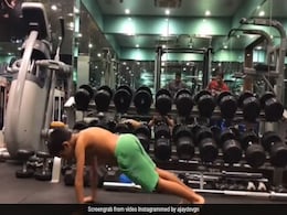 अजय देवगन के 8 साल के बेटे ने दिखाए ऐसे स्टंट, देखकर छूट जाएंगे टाइगर श्रॉफ के पसीने... अजय देवगन के 8 साल के बेटे ने दिखाए ऐसे स्टंट, देखकर छूट जाएंगे टाइगर श्रॉफ के पसीने...