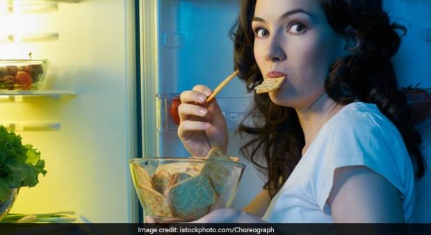 Weight Loss Diet: Ways To Fight Hunger Pangs When Trying To Lose Weight