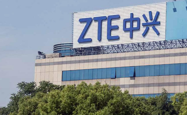 US FCC Classifies Huawei and ZTE as Security Threats, Cuts off Funding